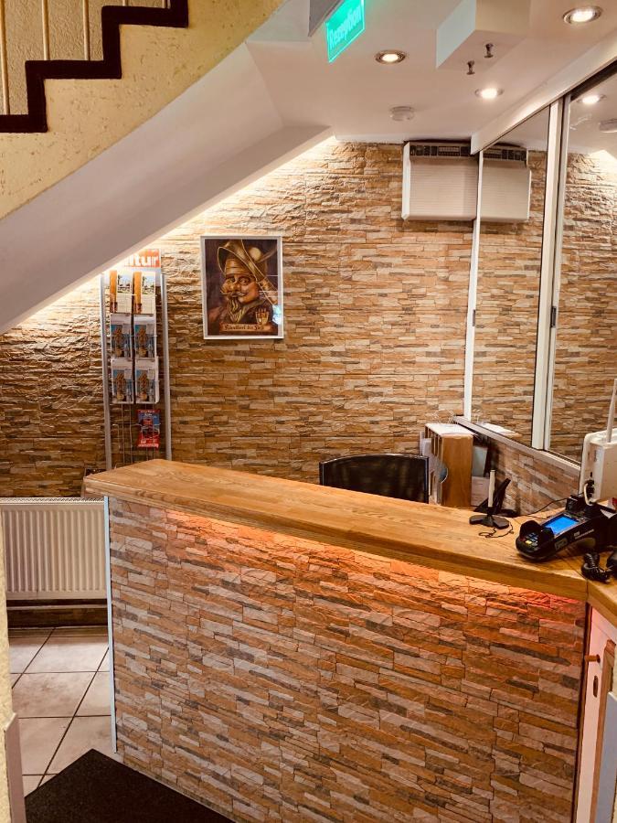 קלן Hotel Kunibert Der Fiese מראה חיצוני תמונה