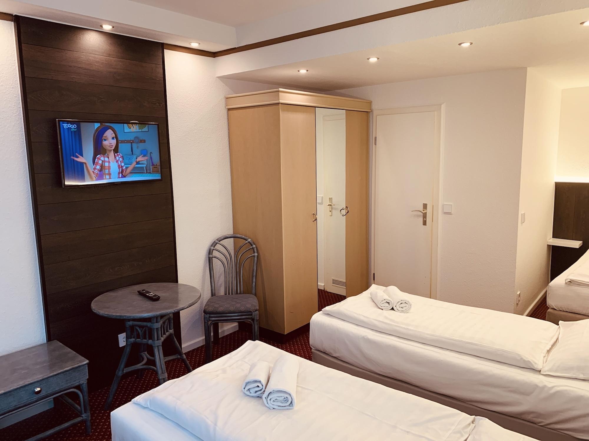 קלן Hotel Kunibert Der Fiese מראה חיצוני תמונה