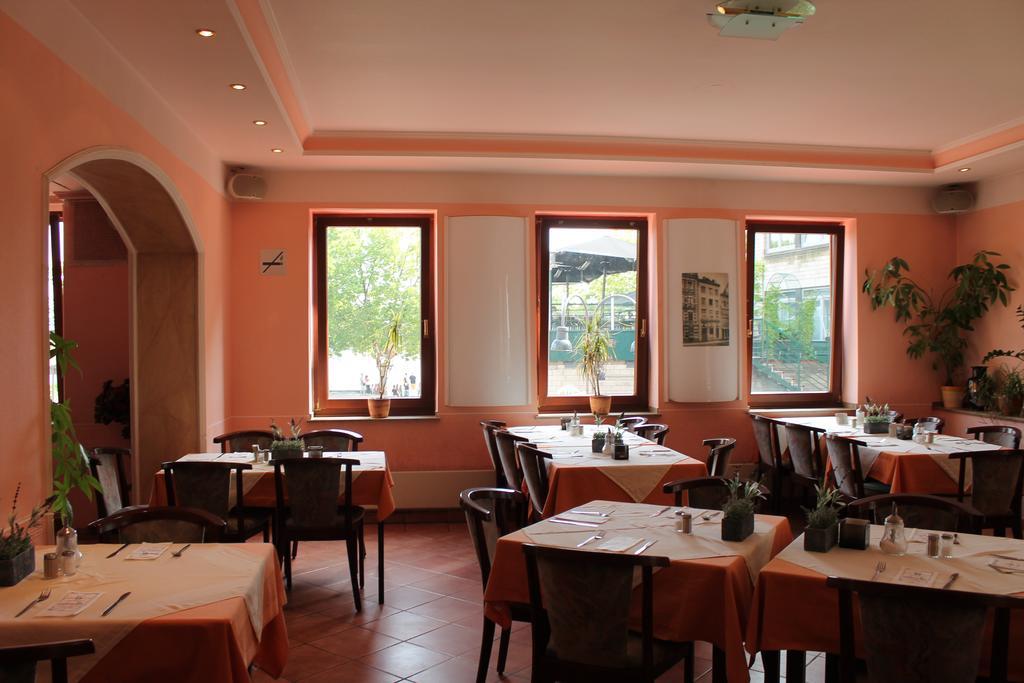 קלן Hotel Kunibert Der Fiese מראה חיצוני תמונה